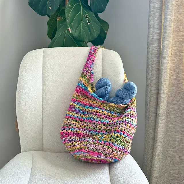 The Spinning Hand - gorgeous yarn and caring service