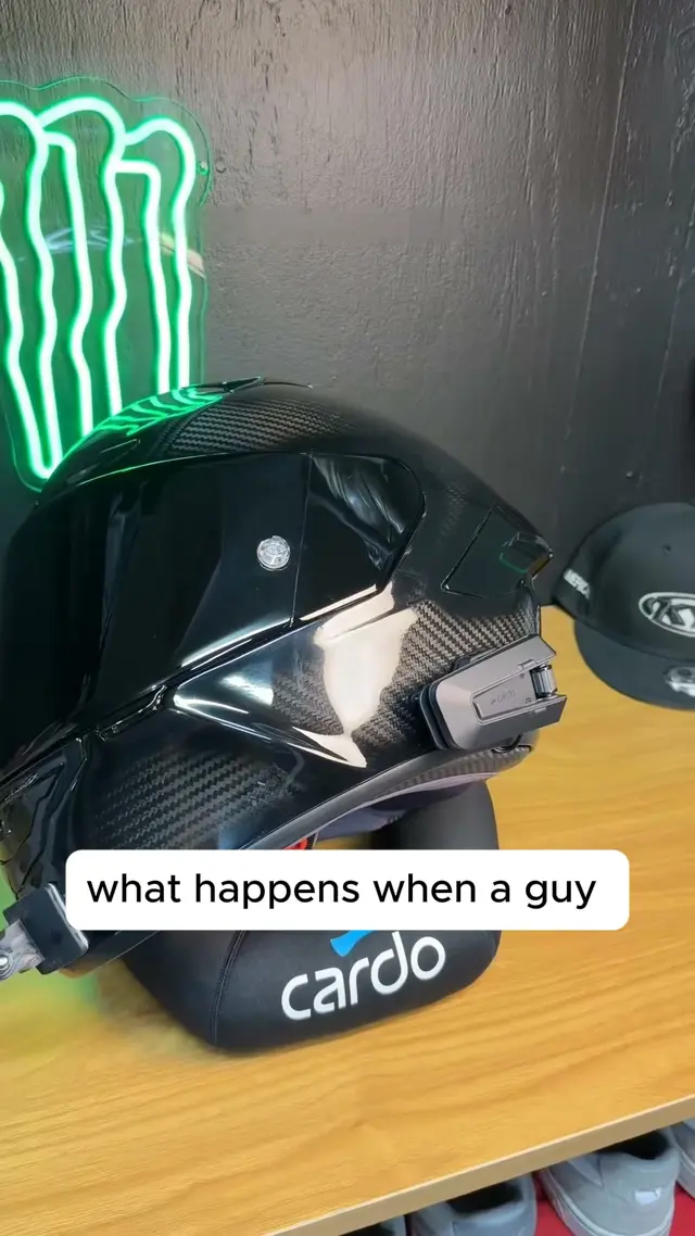 Moto Pods