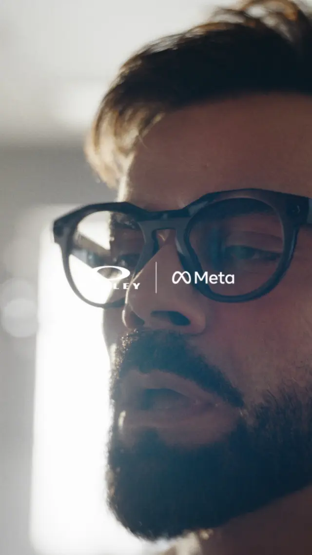 Oakley Meta